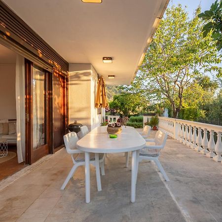 To Ktimataki Villa Agios Gordios  Exteriör bild